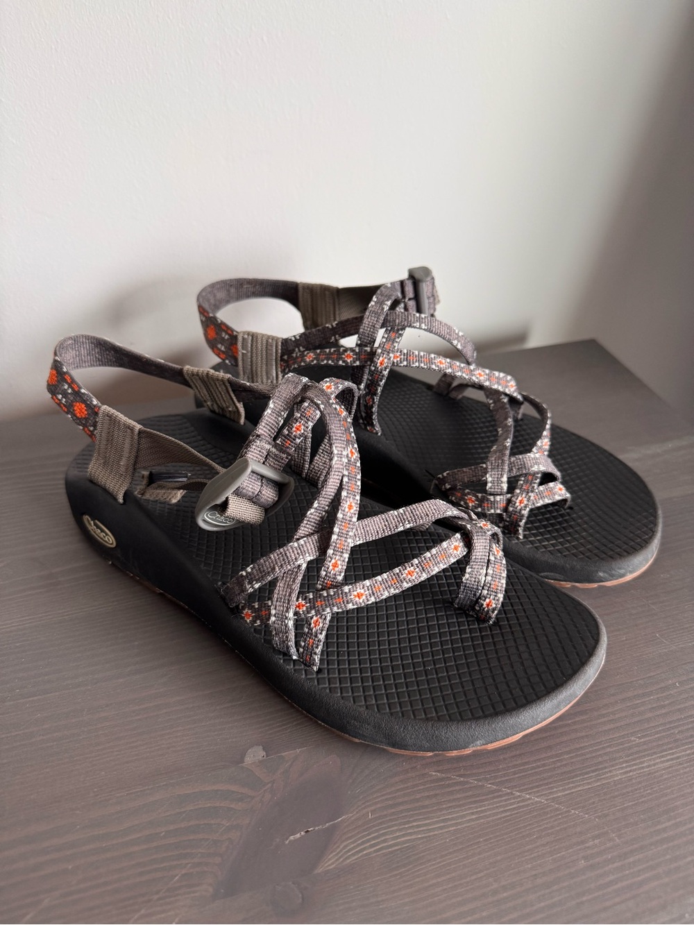 Chaco ZX2 Creed Gray Women’s 9 Sandals